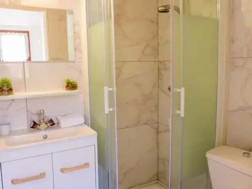 Holiday Home Les Maisons du Rivage Bleu by Interhome