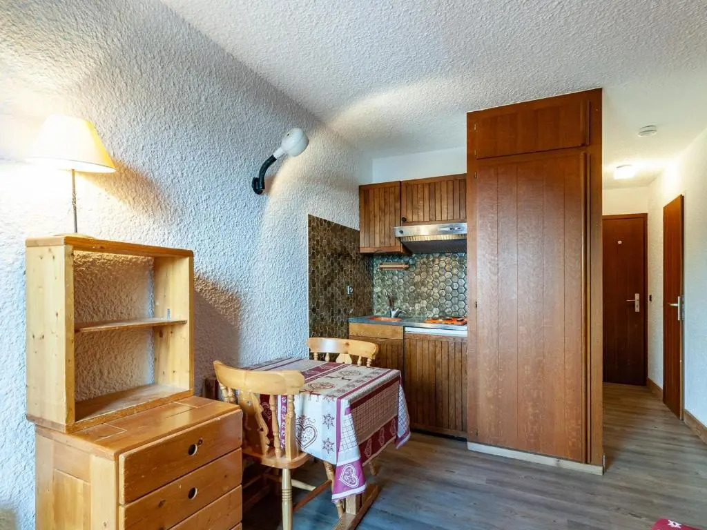 Appartement Méribel, 1 pièce, 2 personnes - FR-1-355-21
