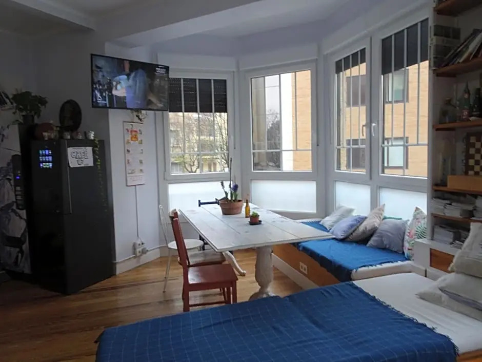 Aloha Hostel
