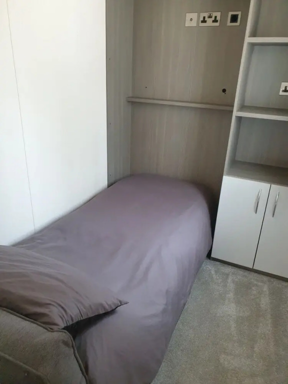 Outstanding 3 bedroom2018model caravan Northampton