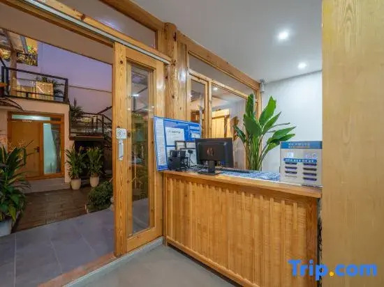 Jiangnan Designer | Log Cabin Garden · Time-Stitched Scenic Cafe Stay(Lijiang Gucheng South Gate)