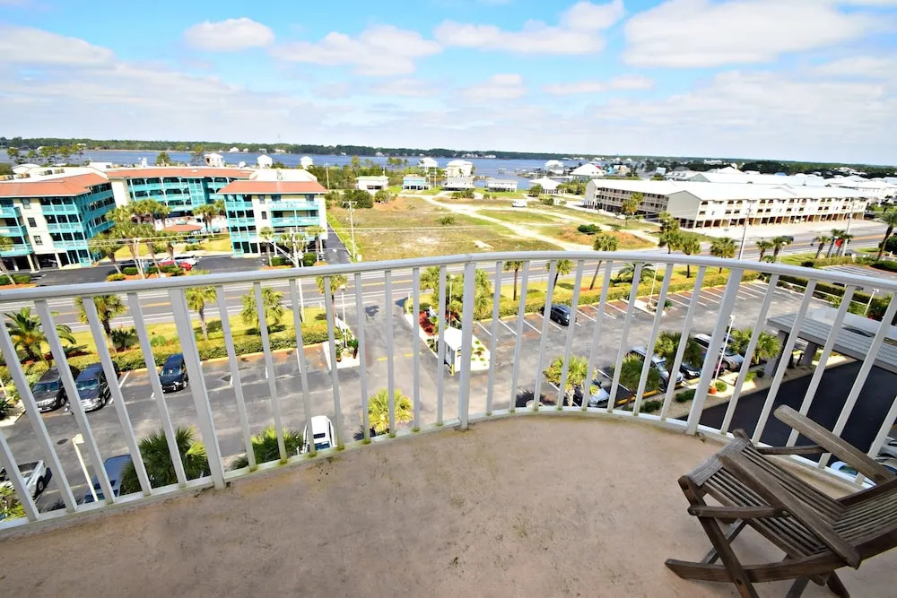 Ocean House 1701 3 Bedrooms 3 Bathrooms Condo