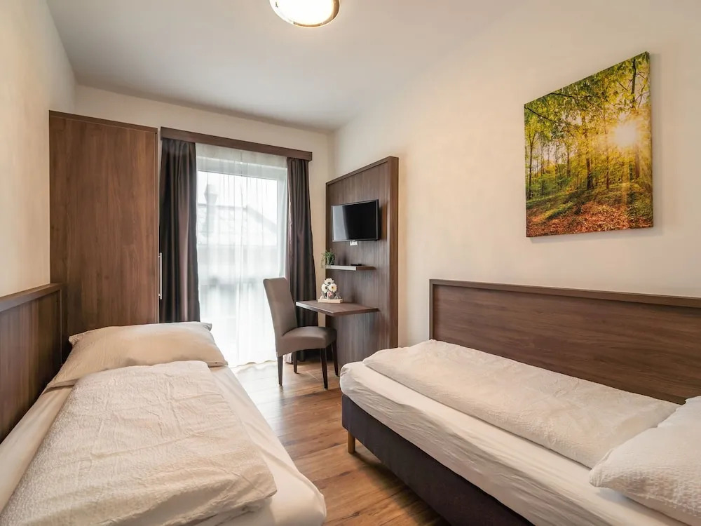 Apartment in Schladming With Balcony, Garage, Lift, Parking