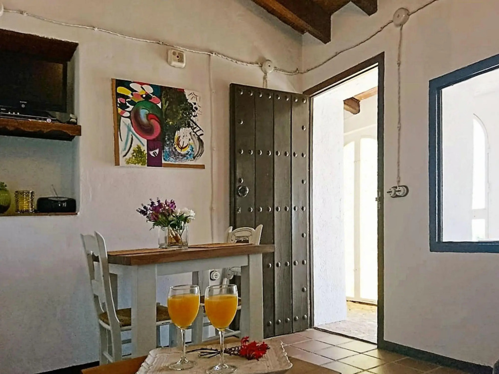 Peaceful Cottage in La Joya With Private Pool