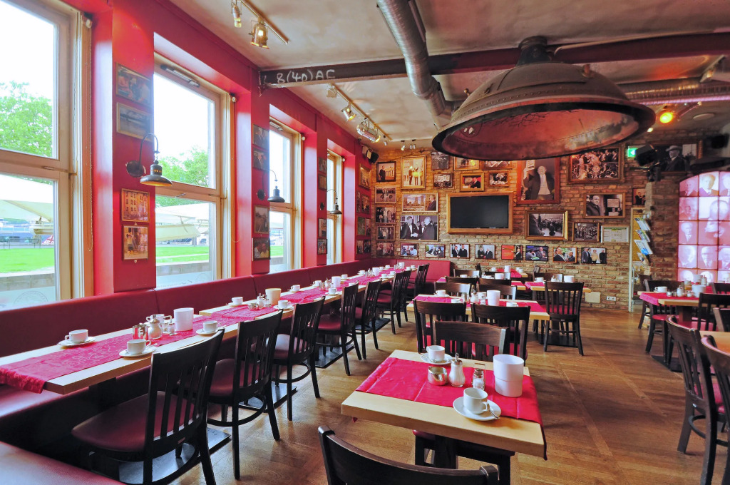 Rhein Hotel St. Martin