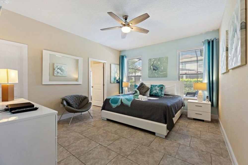 Orange Pineapple At Solterra By Shine Villas #411 5 Bedroom Villa