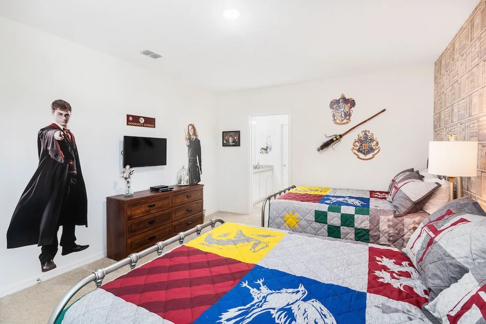 20 Mins. to Disney in Solterra Resort, 7-bed, Private Pool