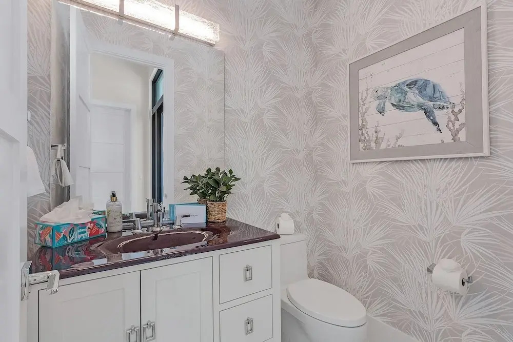 749 Paradise Pointe New Luxury Build 7 Bedroom Home
