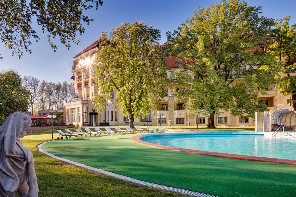 Ensana Thermia Palace