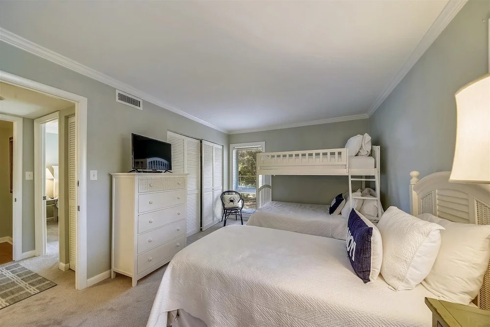 Shorewood 107