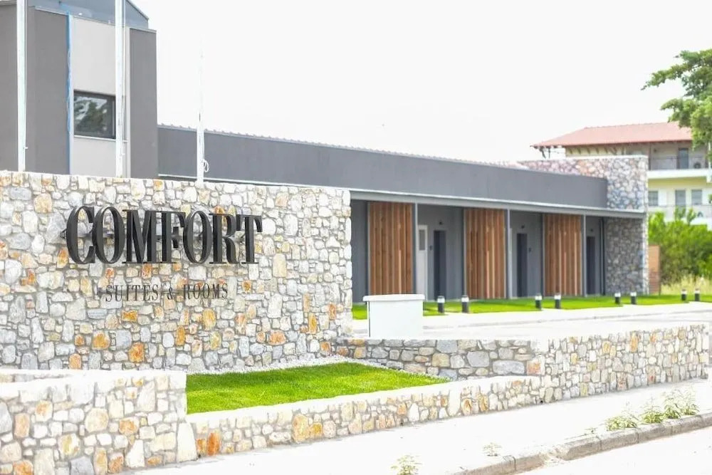 Comfort Suites & Rooms
