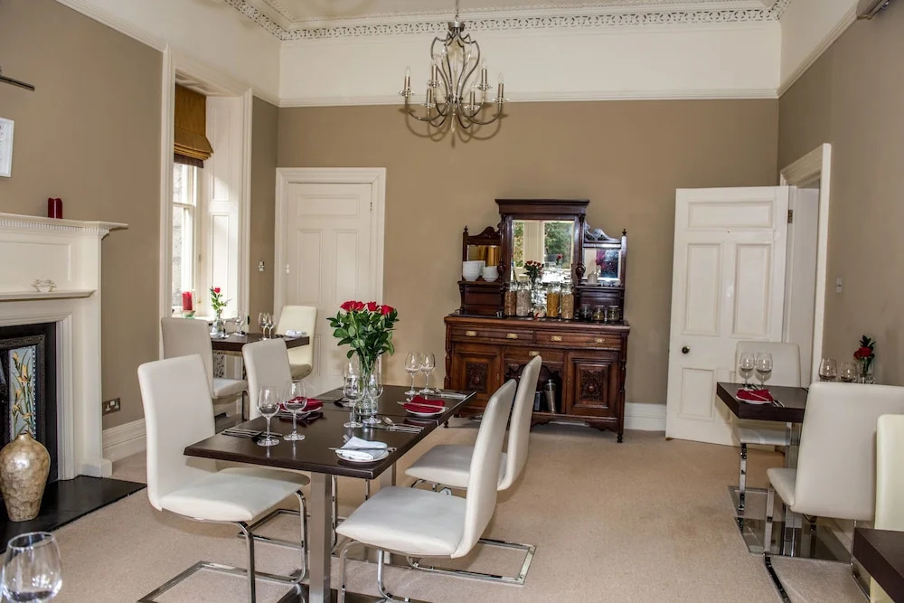Ffynnon Townhouse
