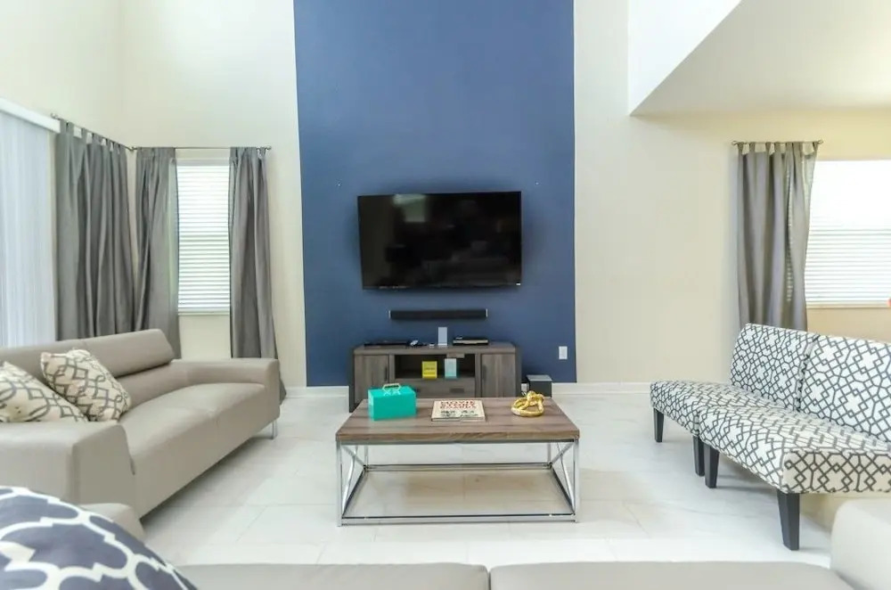 Amazing House! - Champions Gate - 1568TL