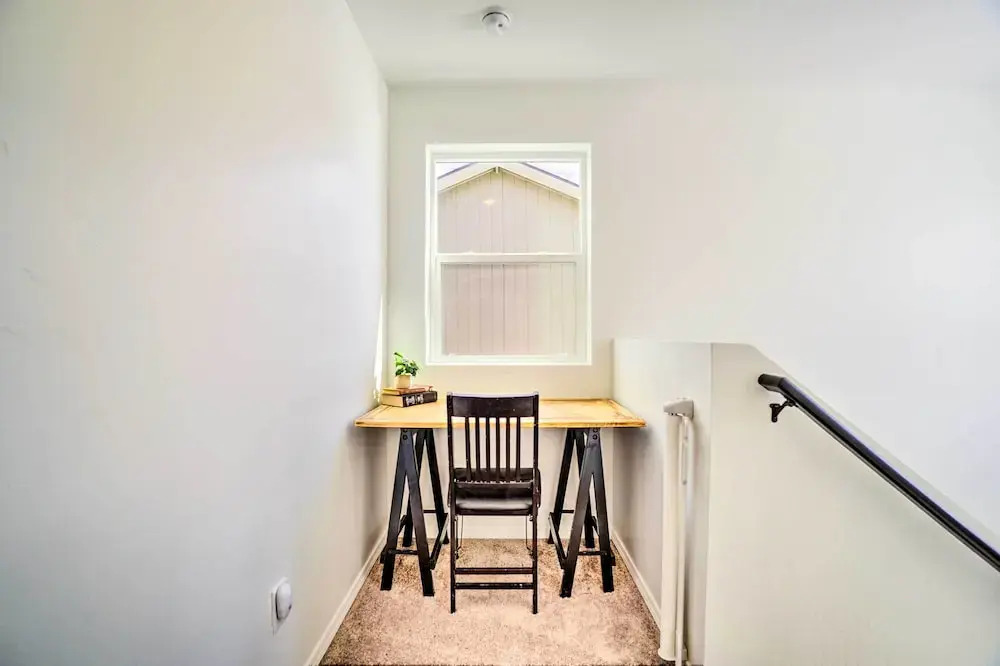 Flagstaff-Area Family Home w/ Hot Tub & Patio