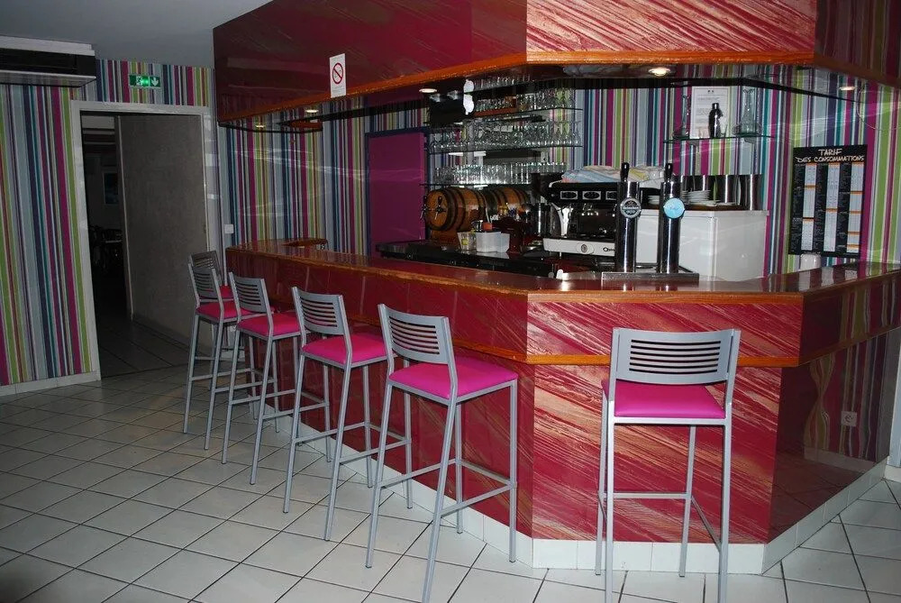 Artel Hotel