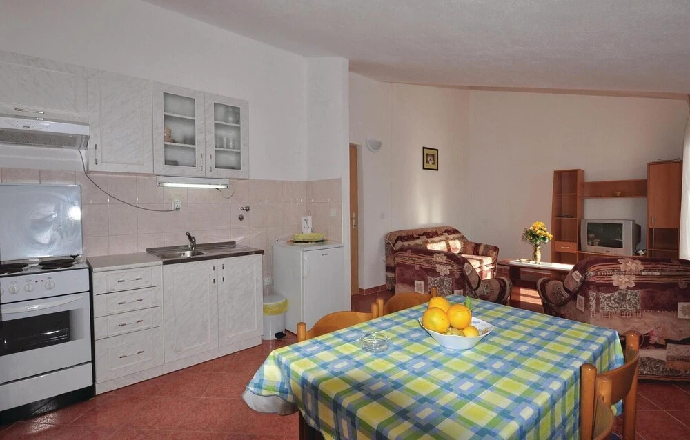 Awesome Apartment in Trogir With 1 Bedrooms