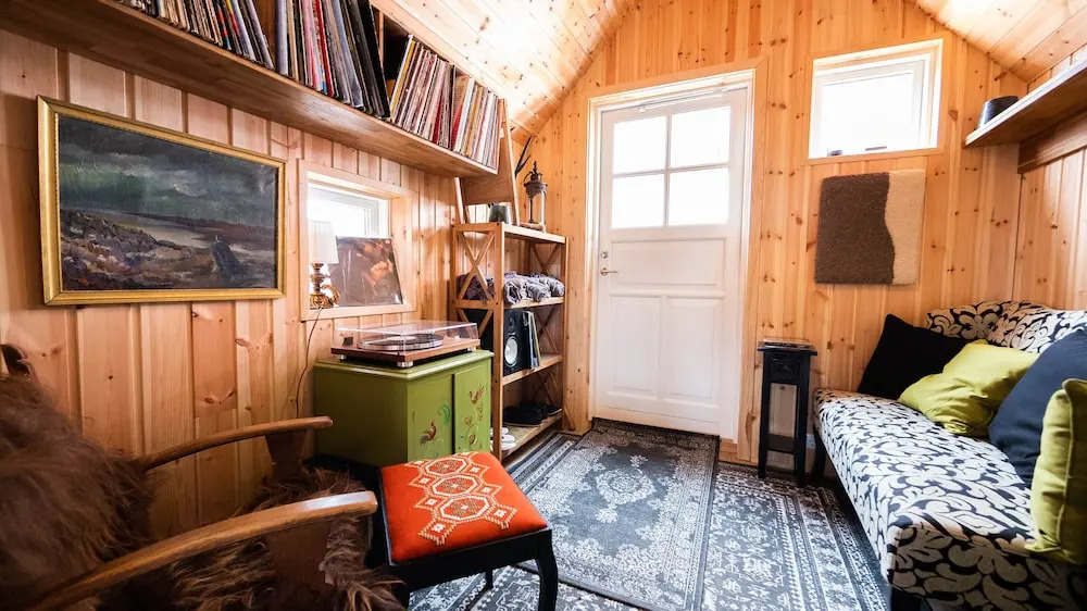 Lava Lodge
