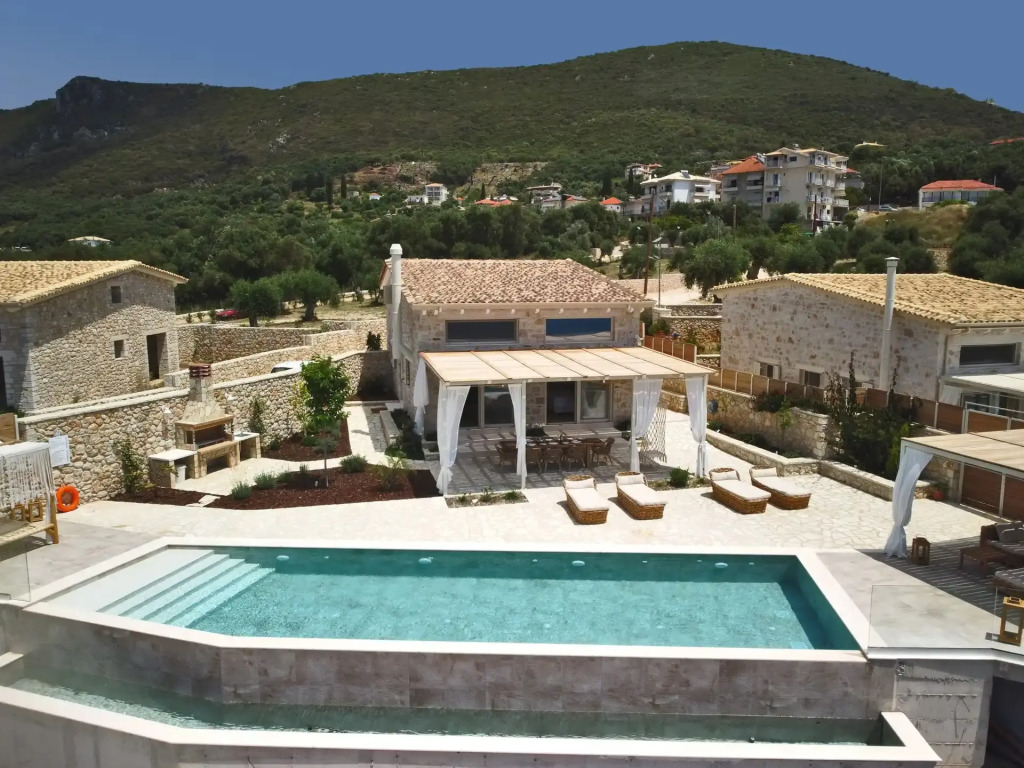 Parga Villas