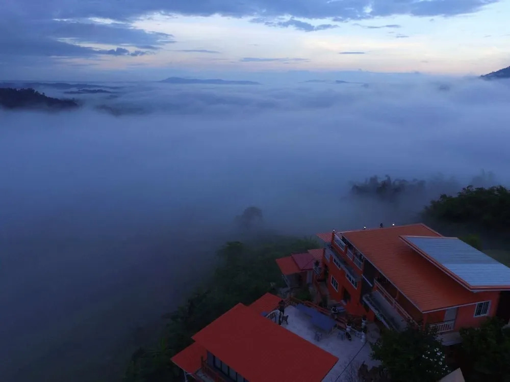 Seemok Resort