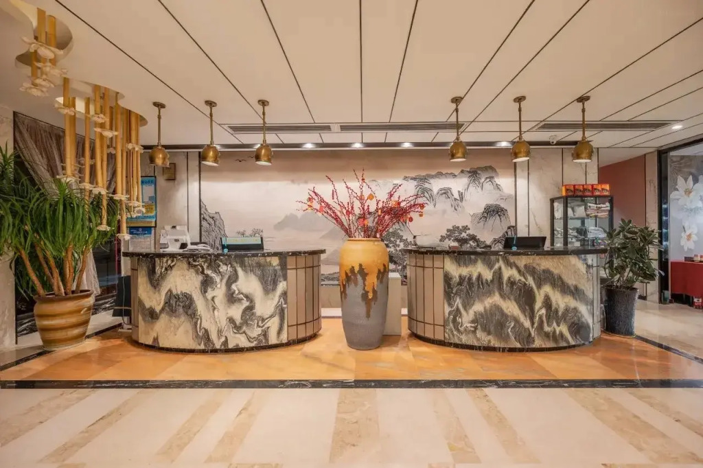 Days Hotel by Wyndham Guilin