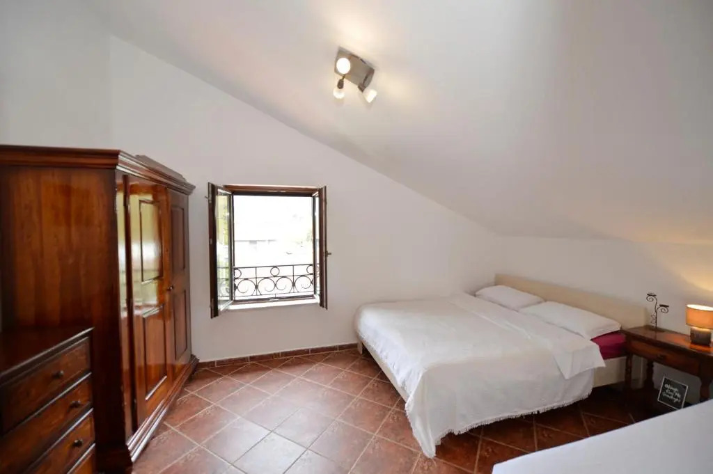 Apartment Atina