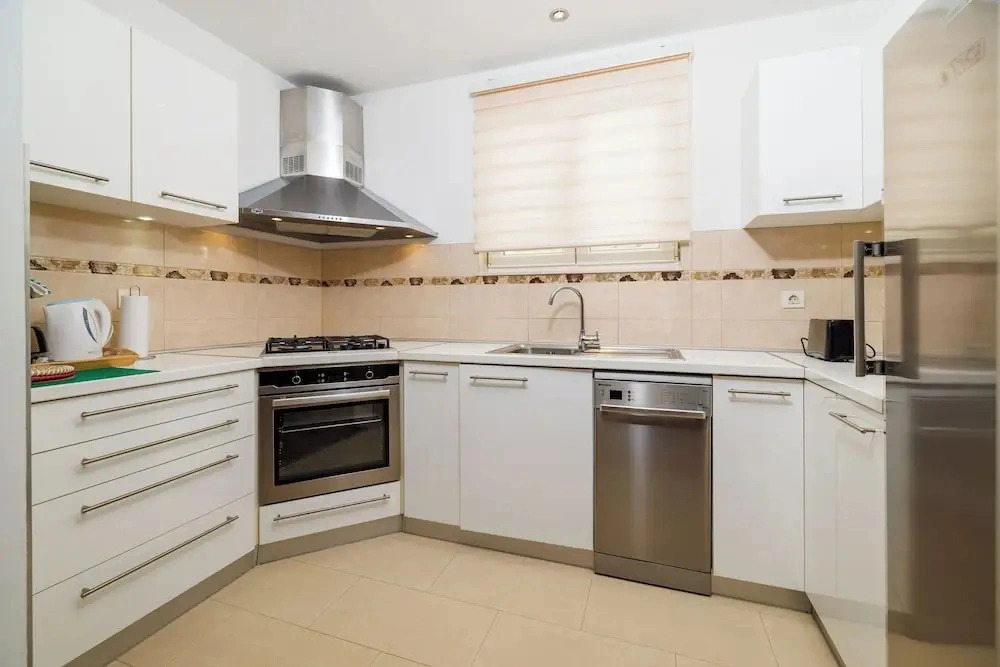Apartment Kolar