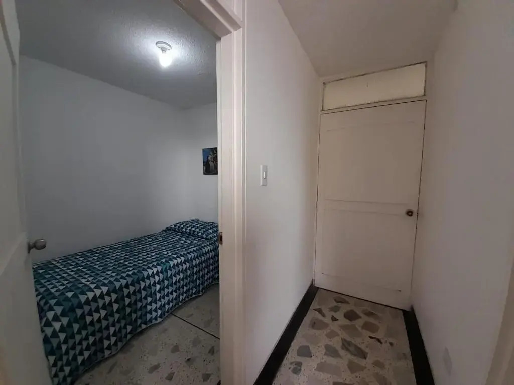 Espacio 9-22
