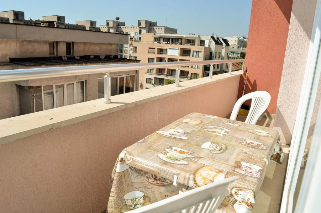 Central Apartment