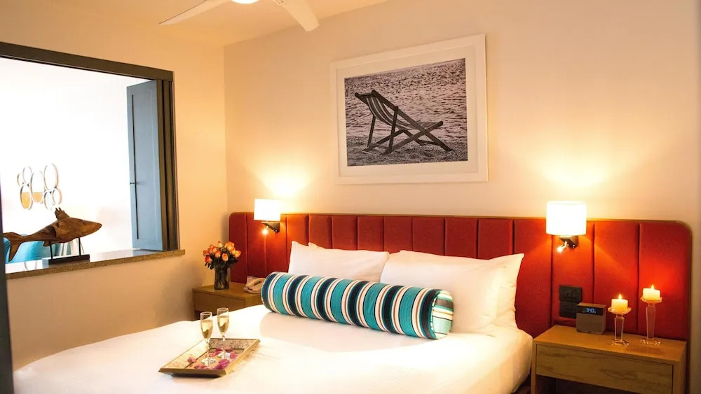 Stay in the Heart of Cabo 1 Bedroom Suite