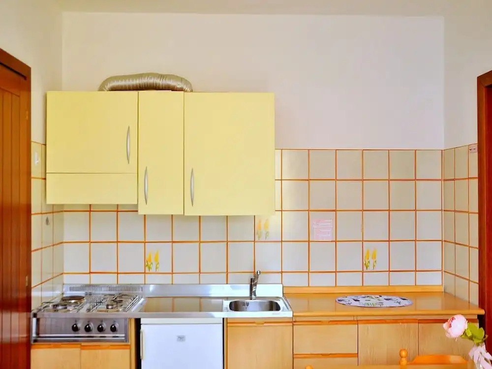 Luminous Flat 400 m From the Beach for 4 Guests