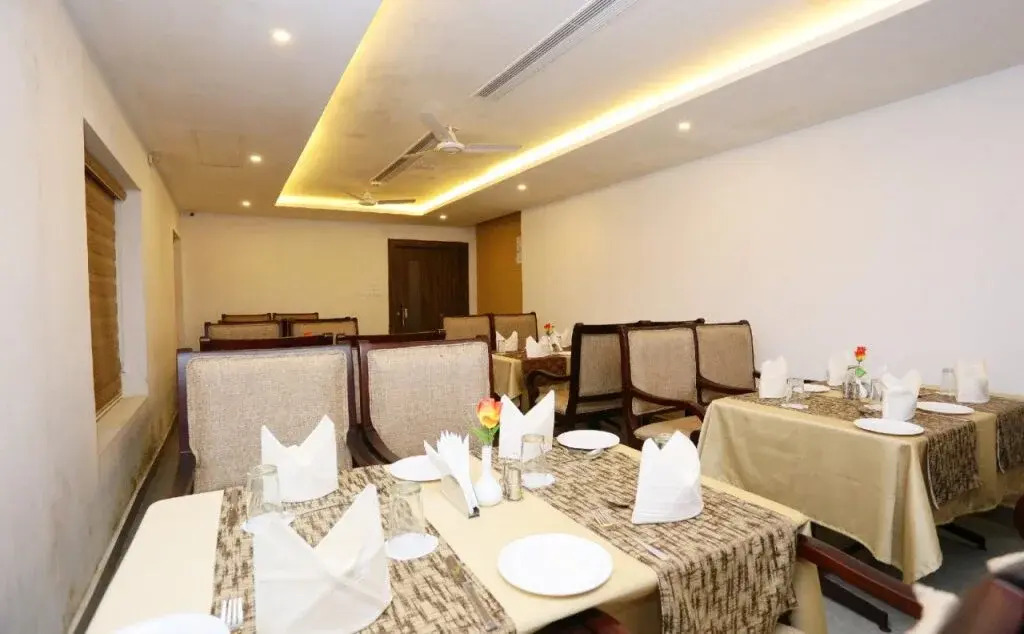 Rachana Hotels By OYO Rooms