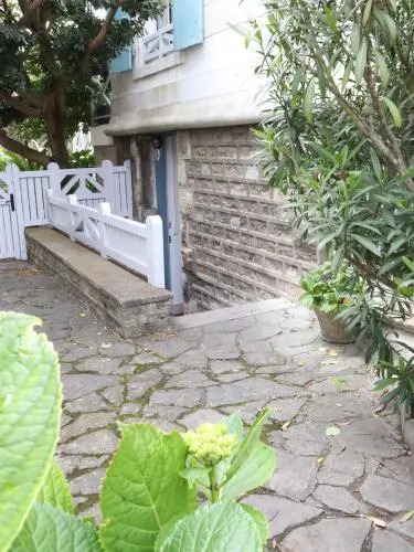 La Cabane 64