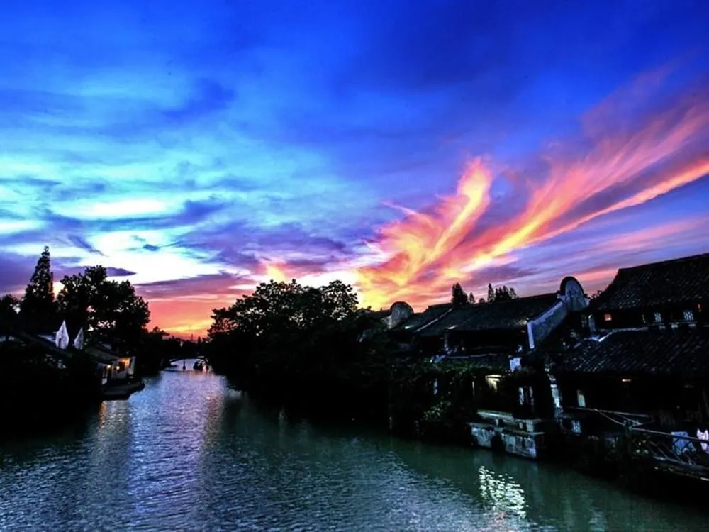 Gold River-Side Hotel Wuzhen