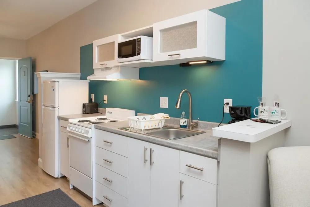 The Acorn Suites