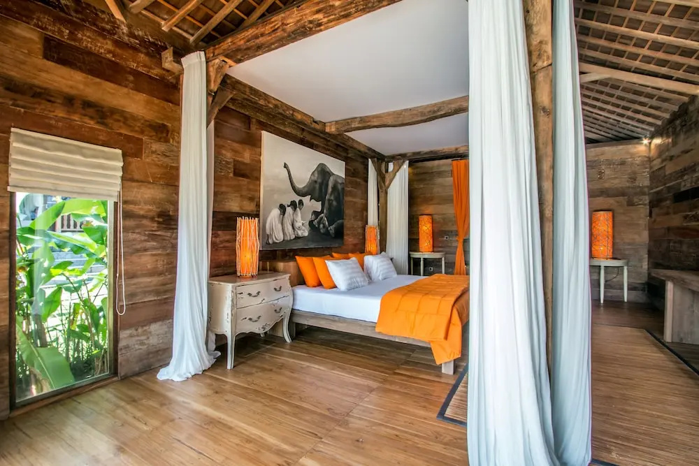 Villa Sylvia by Pertama Stay