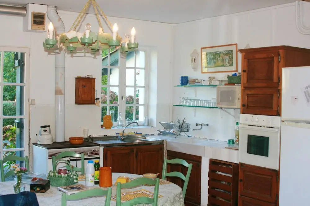 House With 10 Bedrooms in Urrugne, With Wonderful Mountain View, Furnished Garden and Wifi - 5 km From the Beach