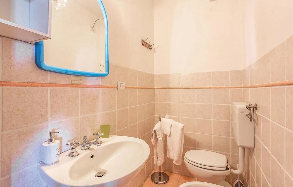 Awesome Home in Arezzo With 6 Bedrooms, Wifi and Outdoor Swimming Pool