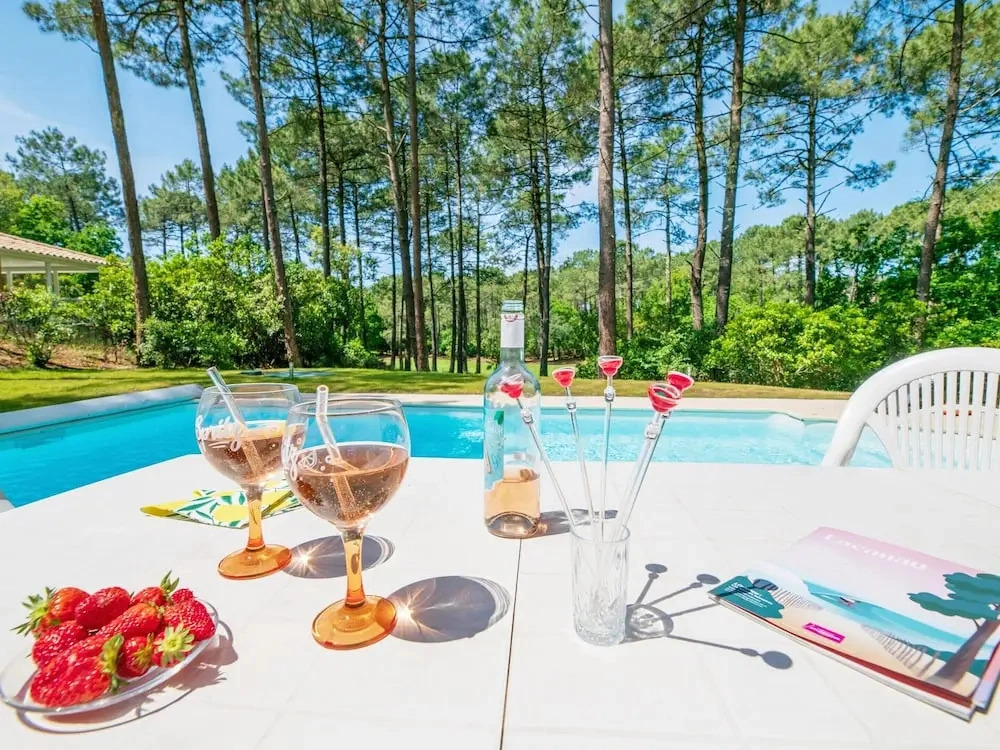 Superior Villa for 4 People With Swimming Pool