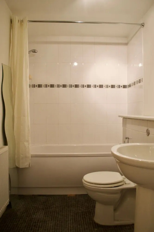 1 Bedroom Apartment By The Sea In Leith