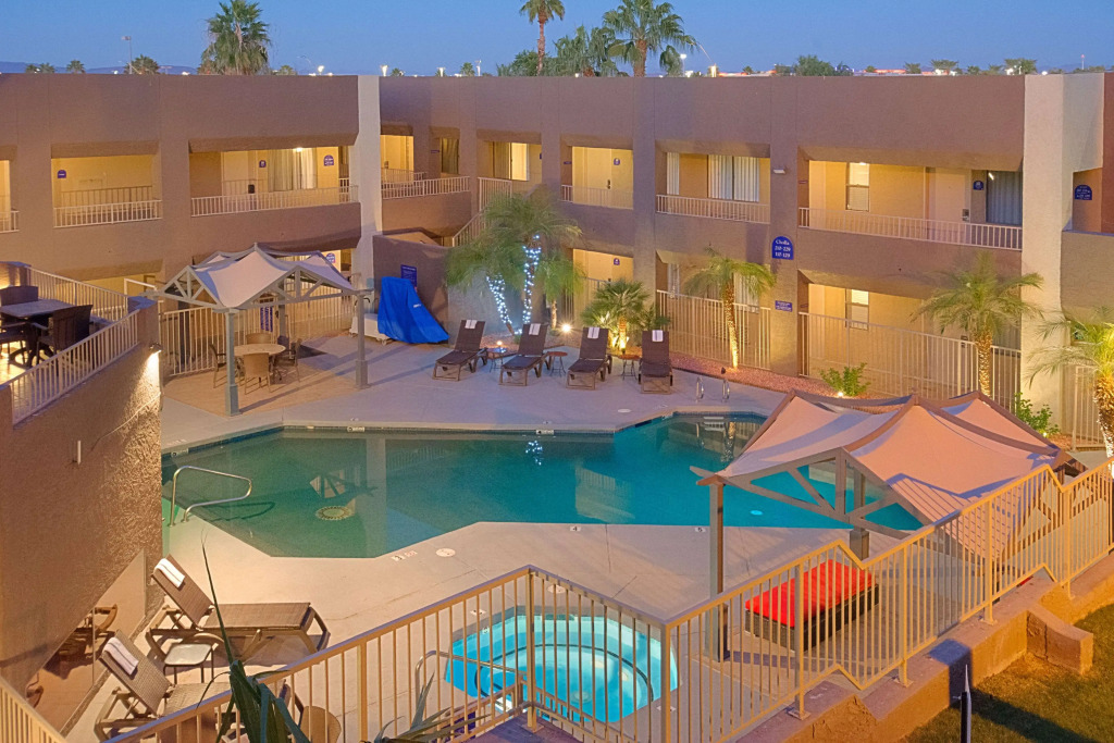 Best Western Yuma Mall Hotel & Suites