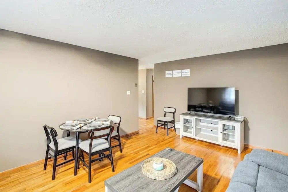 Walk to SC State University & Claflin: Cozy Home