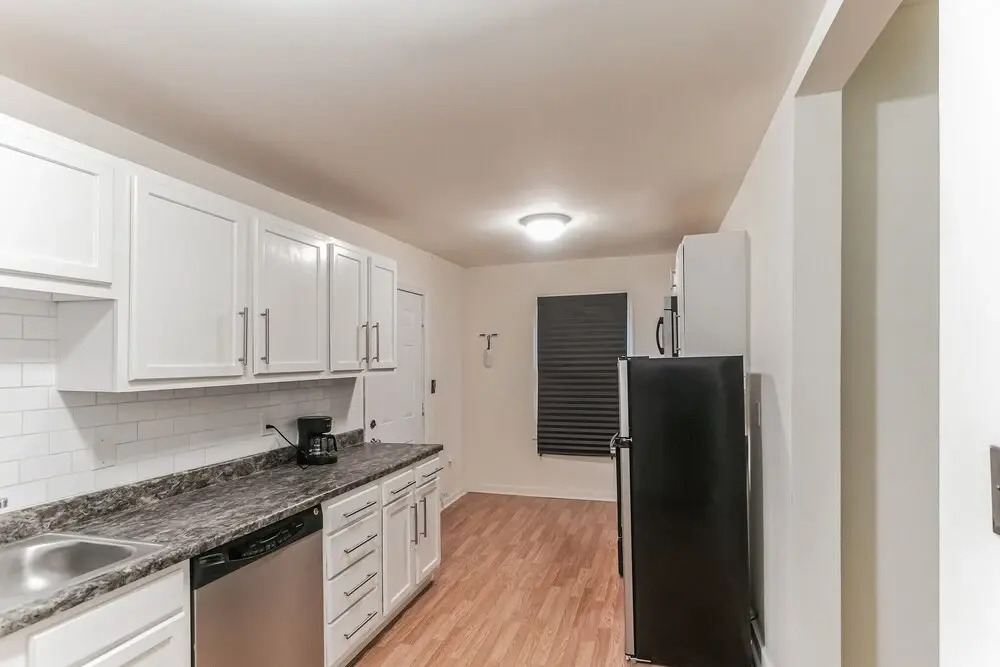 Cozy Charming Two-story Home Great For Long Stays 3 Bedroom Home by RedAwning