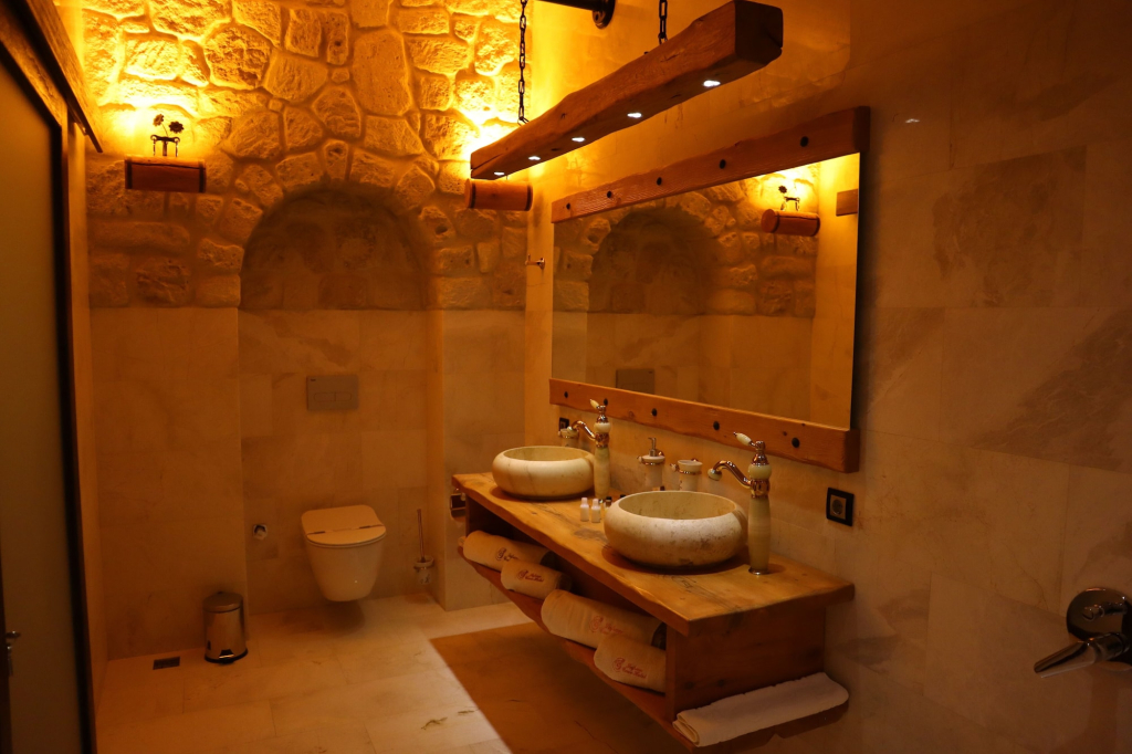 Safran Cave Hotel