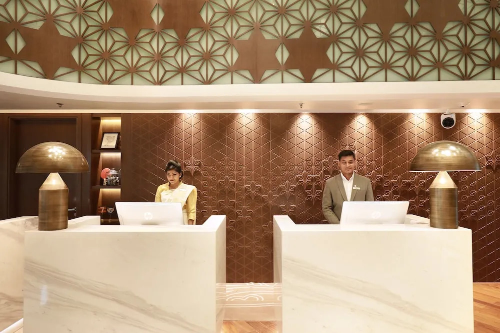 Crowne Plaza Dhaka Gulshan by IHG