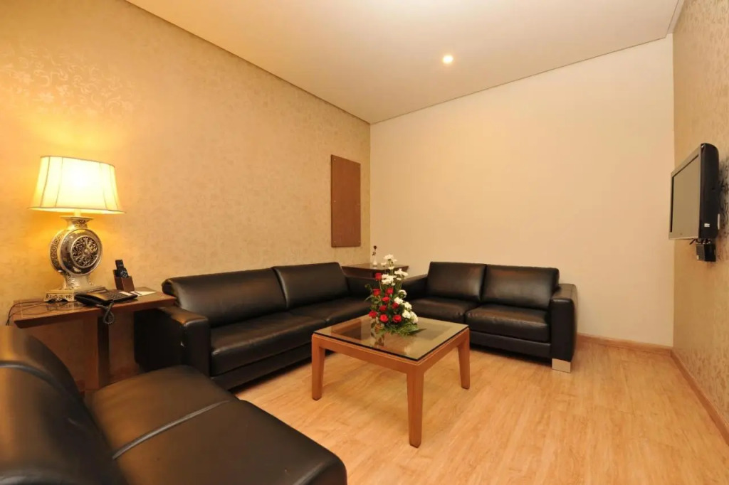 Narayani Heights Hotel & Resort