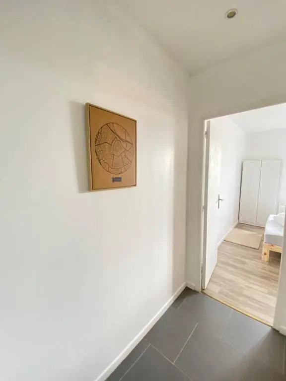 Très beau T2 42m2 lumineux, moderne et rénové avec Fibre