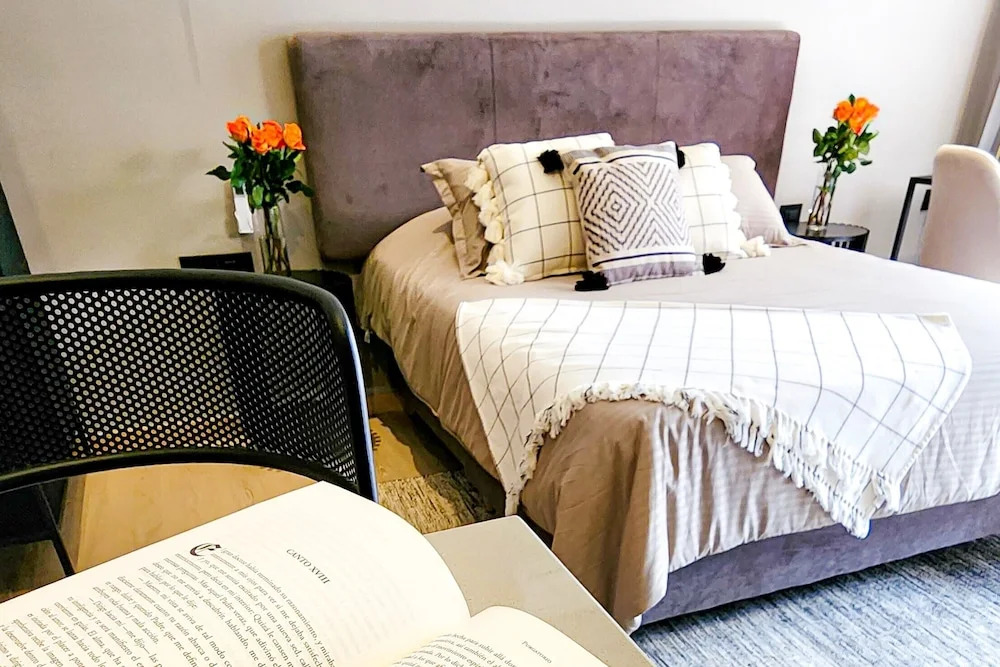 Las Lomas Luxury Lofts