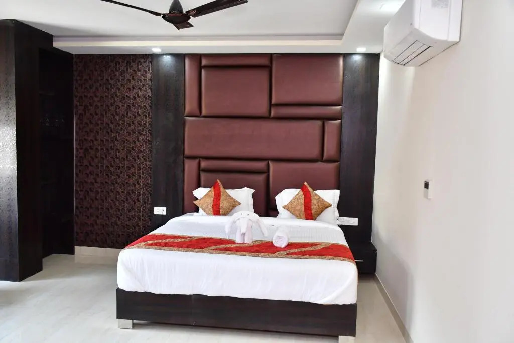 Hotel Royal Inn igi