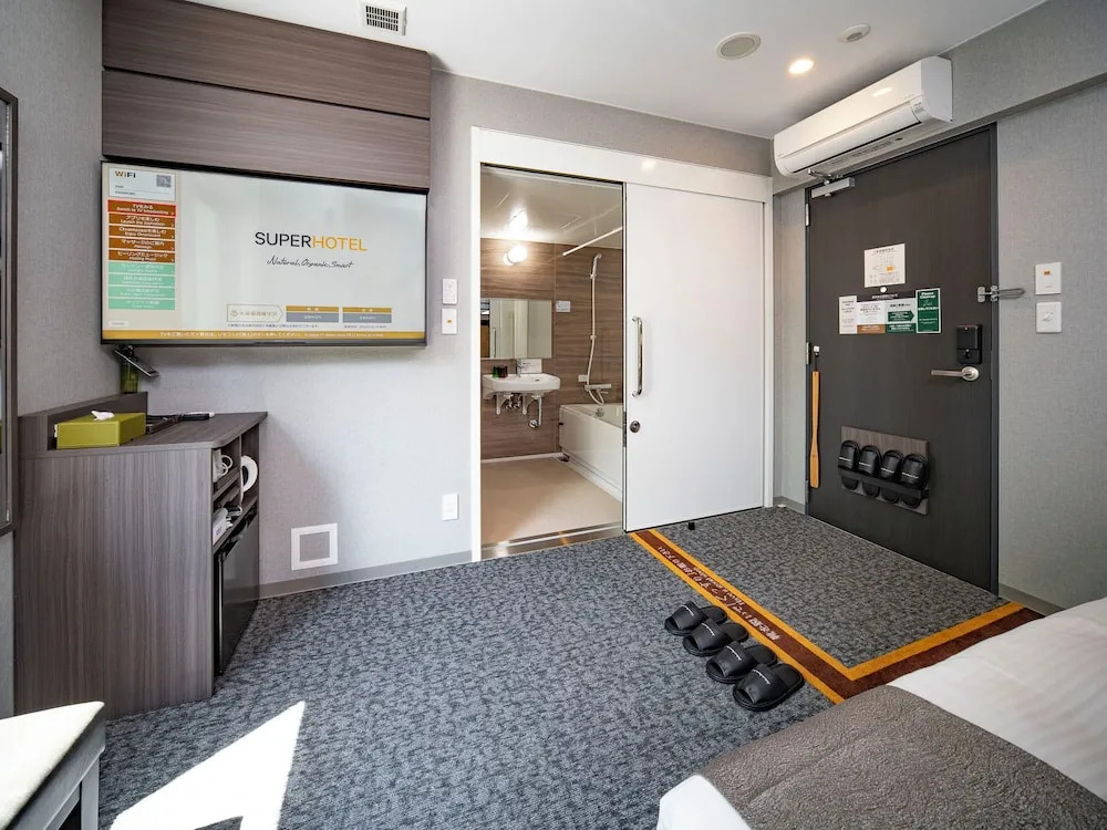 Super Hotel Premier Toyama Castle Park