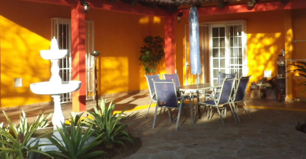 Central Bed & Breakfast